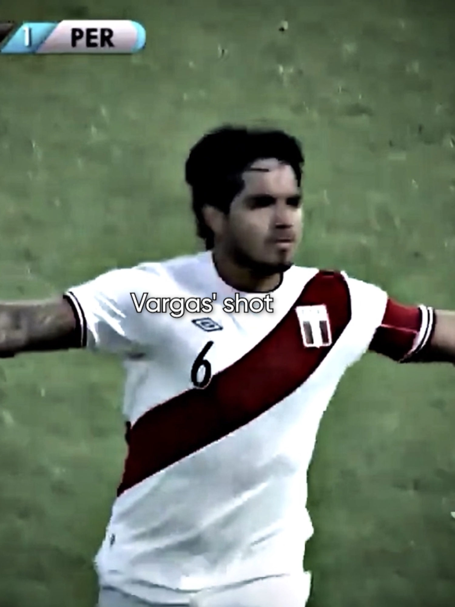 Il tiro di Vargas è incredibile ⚽💥 #juanmanuelvargas #locovargas #fiorentina #realbetis #seleccionperuana #universitariodedeportes #stricker #fyp #tilsalozano