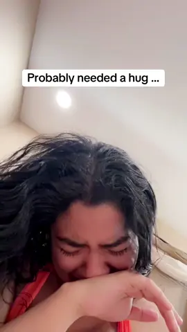 Can you tell I got my spark back 🥰 #fyp #relatable #girls #nature #healingtiktok #focusonyourself #selflove #probablyneededahug #trending #creatorsearchinsights #hug 
