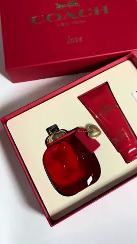Coach Love Set 90ml + 7.5ml Edp bottle spray + 100ml Body Lotion 4990 less 290 only