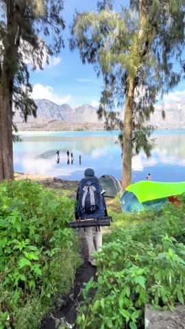 selamat datang di danau segara anak, surganya gunung rinjani #segaraanak #danausegaraanak #gunungrinjani #surganyarinjani 