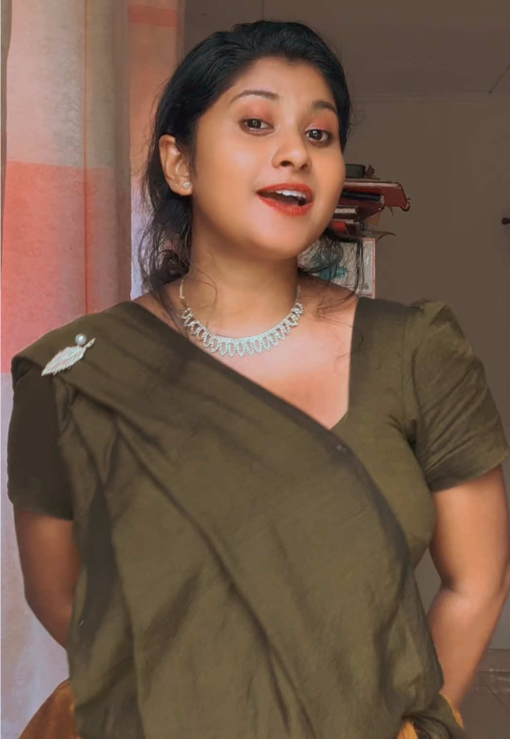 සුබ අලුත් අවුරුද්දක් වේවා... 🌾🌞🌾  ලැබුවා වු සිංහල හින්දු අලුත්  අවුරුද කිරියෙන් පැනියෙන් ඉතිරෙන සාමය සතුට පිරි නිරෝගිමත් සුභම සුභ අලුත් අව්රුද්දක් වේවා!!!!🙏 இந்த தமிழ் புத்தாண்டில் உங்களுக்கும் உங்கள் குடும்பத்தாருக்கும் அனைத்து வளங்களும், நல்வாழ்வும் கிடைக்கட்டும். இனிய தமிழ் புத்தாண்டு நல்வாழ்த்துக்கள்🙏❤ #sinhala #trending #pavaniguruge #mayakutty #sinhalatiktok #srilankan_tik_tok🇱🇰 #teachersoftiktok #centigradz #aurudu 