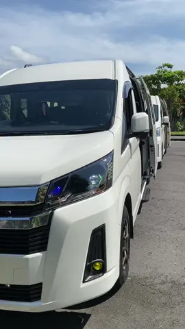 *Ready dalam & luar kota , premio 15 seat , premio luxury 10 seat  #hiaceindonesia  #hiacejogja  #sewahiacemurah  #sewahiacejogja  #rentalhiacejogja  #wisatajogja 