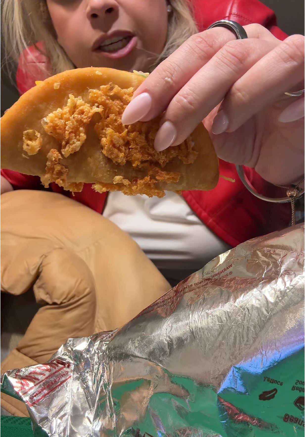 It seems Taco Bell is just dropping new menu items like every week! #tacobell #toastedcheddarchalupa #chalupa #tacos #minichalupa #tastetest #FoodTok @tacobell 