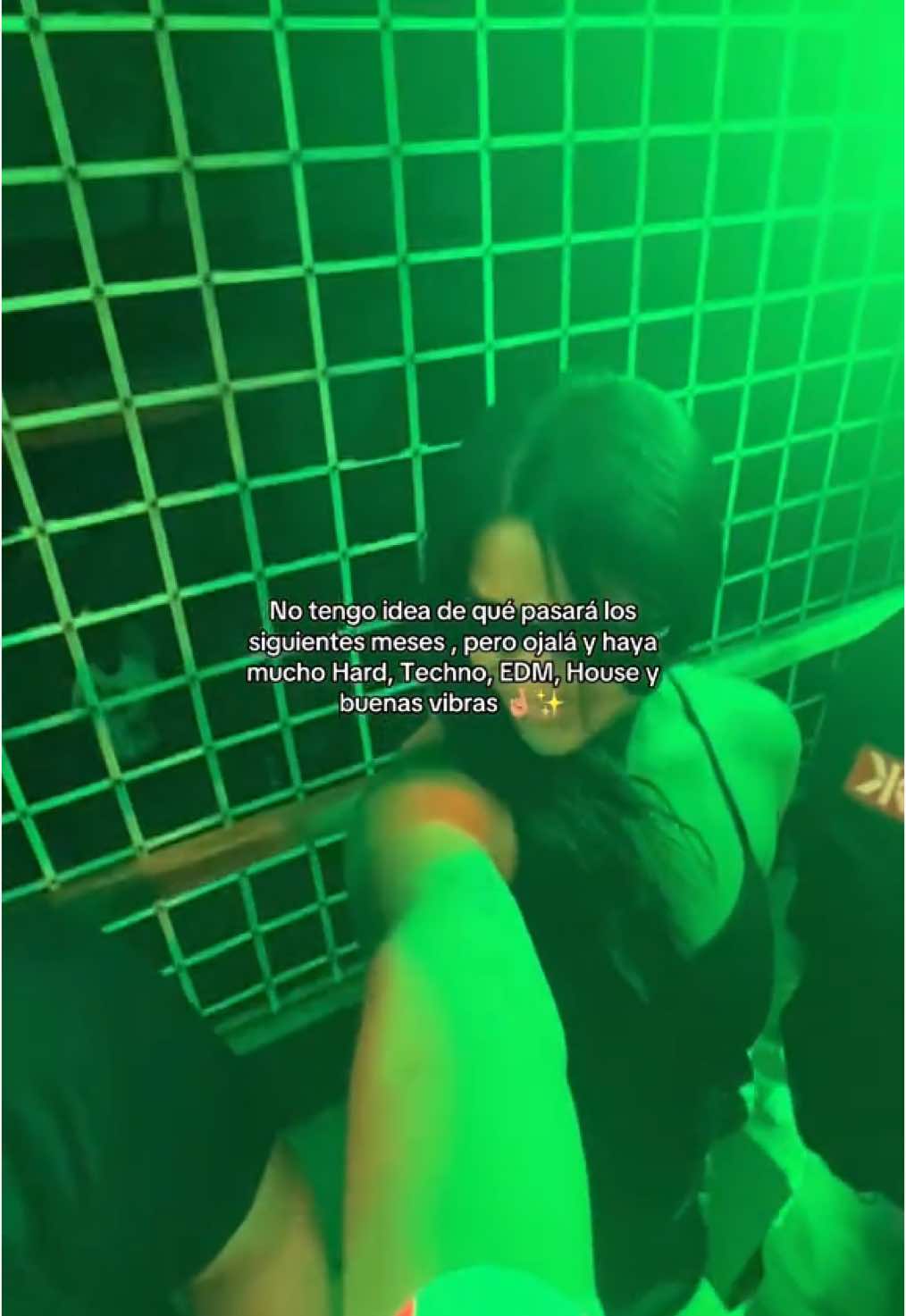 Es con GPI a cualquier RAVE  💚✨😎#musicaeletronica #concert #edmlover #techno #concertvibes #parati #hardtechno #fyp #xyzcba #housetechno #edm #dj #rave #Festival #Viral #ravegirl #plur #music #festivalvibes #hardstyle #