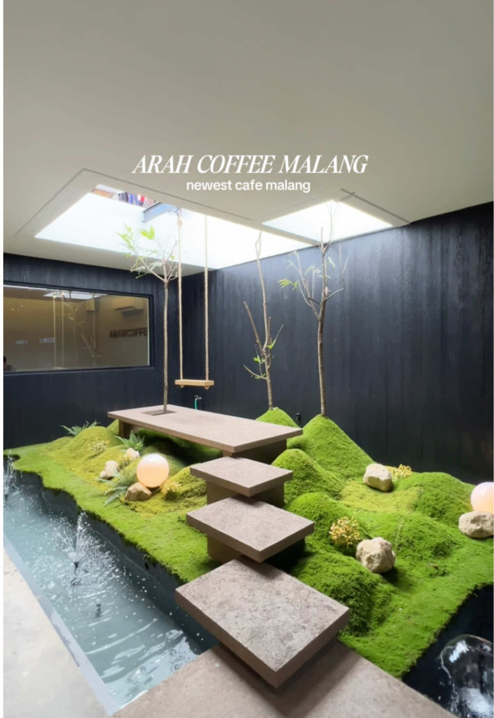 Akhirnya hari ini buka juga!👋🏻tempatnya selalu cakeeeppp kalo arahhh😭🫶🏻 @ARAH Coffee  #malang #cafebarumalang #canva #capcut #cafemalang #kulinermalang #arahcoffeemalang #arahcoffee #malanghits #placetogo #malangkuliner #xyzbca #fyp #fypage #malangcafe #newestplacemalang #newestcafemalang #viral 