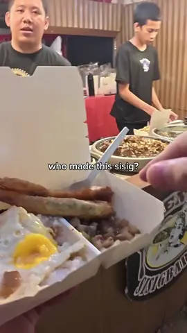 I can’t believe they gave me sisig like this. #cebucity #prank #troll 