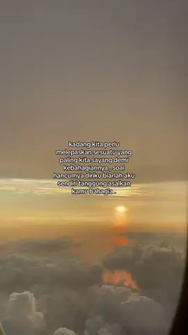 bahagia terus ya tanpa aku . #xyzbca #foryoupage 