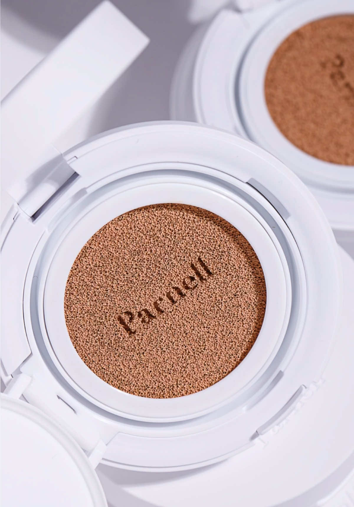 Parnell Cicamanu Serum Cushion Lightweight, skin like finish, non-drying and glowing. Wearing 27C Cool Petal. #parnell #parnellcushion #cushionfoundation #creatorsearchinsights #韓国コスメ #kbeautyreview #cushionfoundationreview 