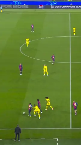 Can anybody stop this boy? 😮‍💨 #UCL #Yamal #DortmundvsBarcelona