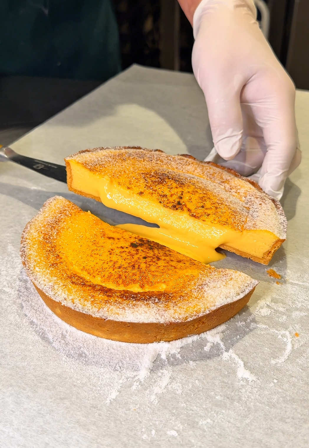 とろける絶品のバスクチーズケーキ😋 　 📍東京/港区 【店名】 GASTA 【時間】9:00~19:00 【定休】月曜日 #東京グルメ #japanesefood