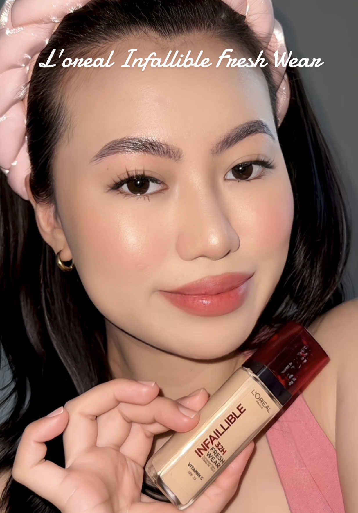 If you're oily skin girlie, you should try this foundation from L'oreal. I swear super worth it!! ✨ #loreal #lorealparismakeup #lorealinfalliblefoundation #infalliblefoundation #foundationwithskincare #freshwearfoundation #makeupforoilyskin  @L'Oreal Paris 