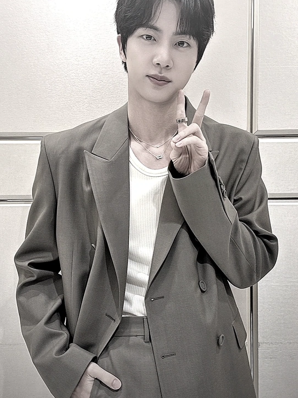 cowok tengilku 🌪️🏳️🌪️🏳️  #seokjin #jinbts #fyp 
