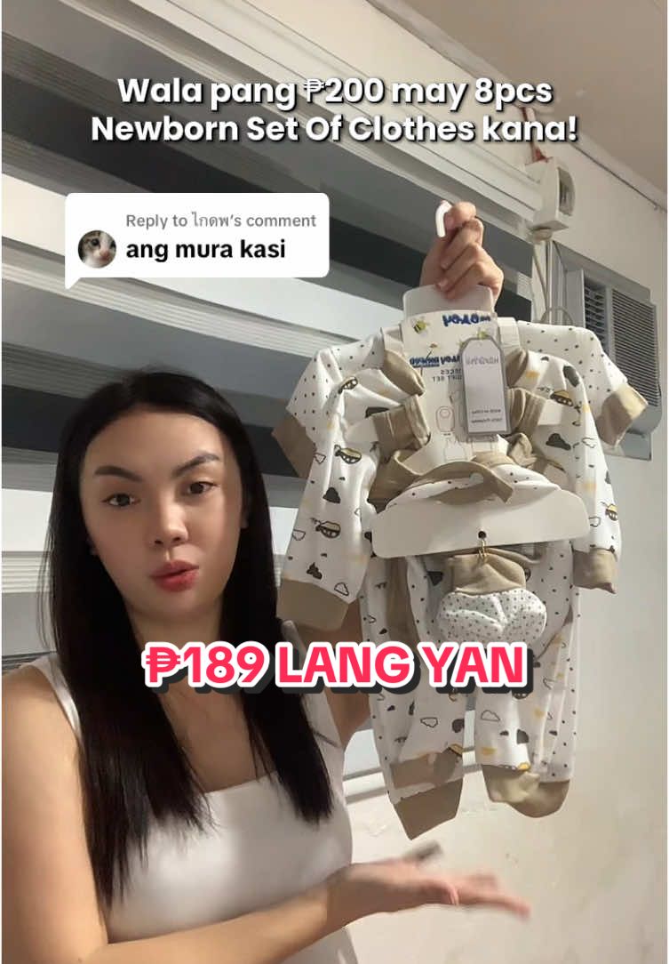 Replying to @ไกดพ totoo ang chika! ₱189 mo may 8pcs newborn set of clothes kana mih.🥰 #newbornclothes #babyclothes #newbornset #babyootd  #fyp 