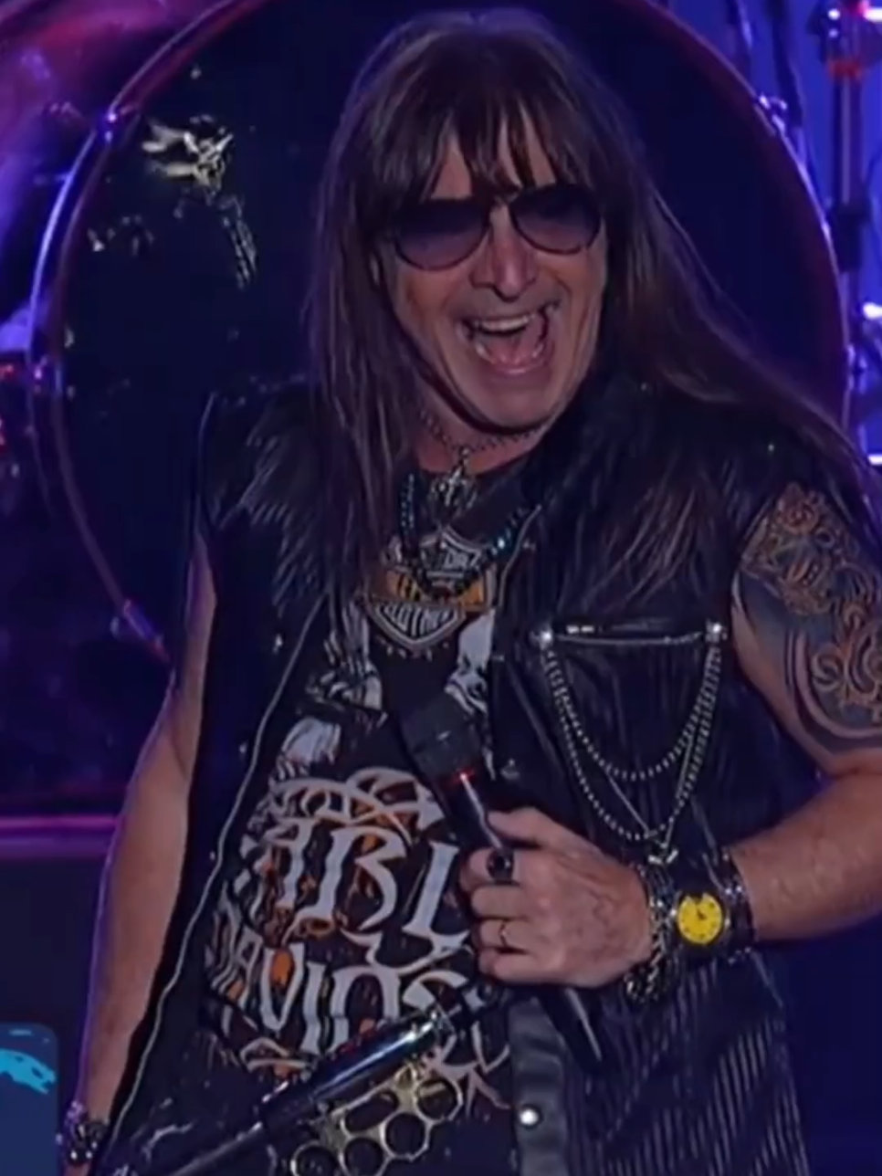 Rata Blanca - Sólo Para Amarte #FestivalQuilmesRock2025 #EnDirecto🎤🎸 #ConciertoEspectacular #CapCut 