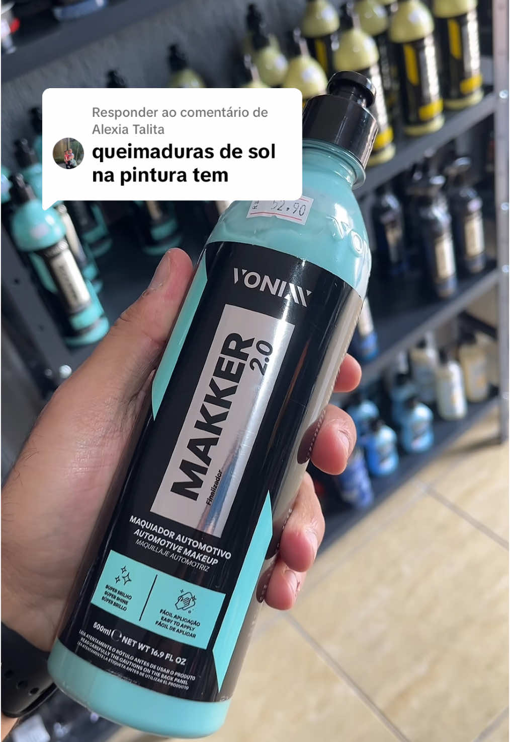 Respondendo a @Alexia Talita Para carros com pintura queimada do sol, indico a Cera Makker 2.0 da Vonixx. Ela renova o brilho do verniz e protege a pintura por 3 meses, cobrindo até os riscos superficiais! Produto muito bom. 🚘✨🚀 #dica #dicas #automotivo #dicasautomotivas #polimento #pintura #lavagem #lavagemdetalhada #limpeza #vonixx #carro #carros #car #cars #cartok #polimentotecnico #lavagemtecnica #detailer #detailers #automotive #brilho #motos 