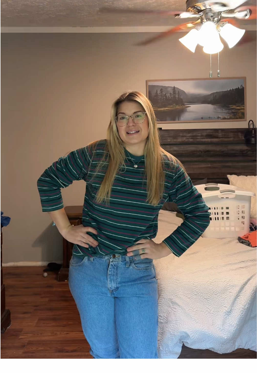 I'm tired of this rainy weather bring on summer for cute bright outfits! #fyp #thrifted #outfitinspo #momoutfits #goodwill #GAP #90sthrowback #dadjeans 