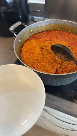 Have you eaten lunch or should I drink water and mind ma biz!😂🤭#Fyp #CreateWithEffects #ukmumblogger #tiktokviral #positivevibes #tiktoknews #positivity #foryoupage❤️❤️ #creatorsinsight #viral_video #african #proudafrican #trendingvideo #familythings #familia #beans #beanslover 