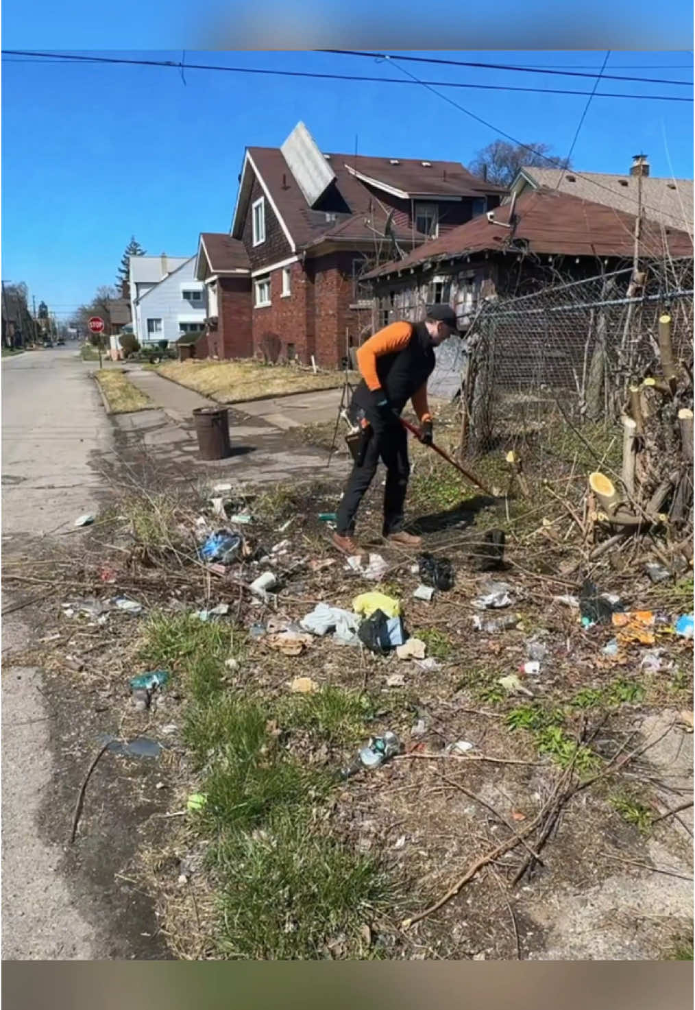 We have done the property for Mr. Charles, but the bad news happened.🤷‍♂️ #happyday365 #CleanTok #cleaningtiktok 