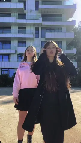 Perfect smile) #perfectbodywithaperfectsmile #dancer #dancechallenge #trendingvideo #girls #friends #smile #fyp #recommendations #prettycool #women 