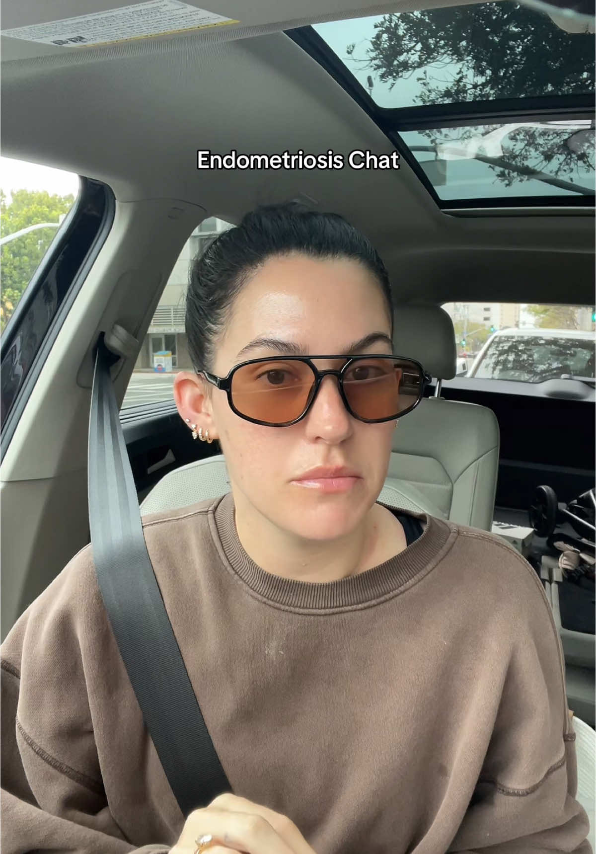 If you have endo, are you eating an anti inflammatory diet? On birth control? Is it helping!? Sincerely, a carb obsessed girl who doesn’t want to give up food unless it’s necessary 🥲  #endometriosis #endometriosisawareness #infertility #womenshealth 