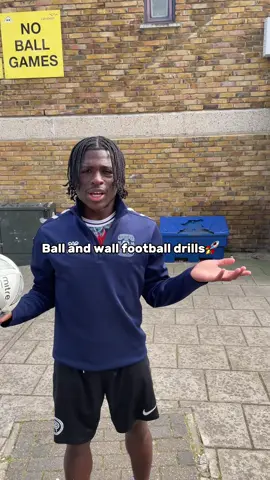 Wall passing drills to master the basics🤯🇧🇷 #fyp #viral #footballtiktok #footballdrills #soccertiktok