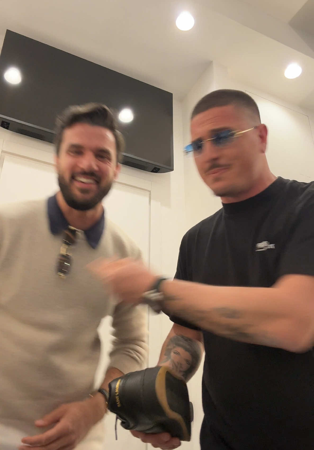 Aspetto RAFFO a MILANO mio ospite al 100% girategli il video!  #fyp #vintage 