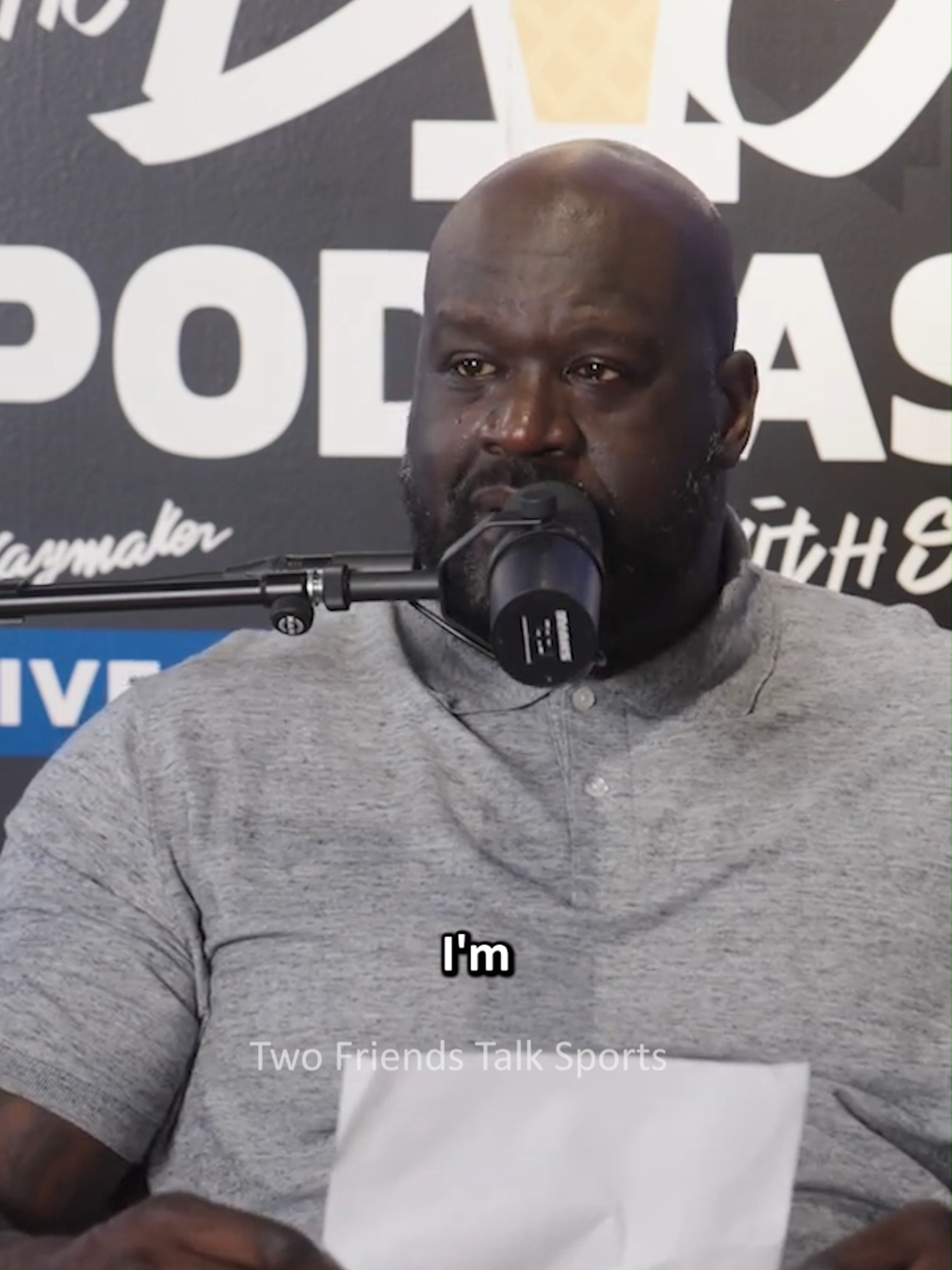 Hilarious Shaq describes what happened when he got on Tinder. That's why everybody loves Shaq! #shaq #shaquille #NBA #interview #funnyvideo