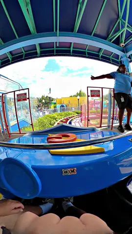 Super Grover's Box Car Derby at SeaWorld Orlando https://youtu.be/9oU7HHp-rQM My gear: GoPro Max: https://amzn.to/37T5GWb GoPro The Strap:  http://amzn.to/2rE037y (Amazon Associate Links) #amusementpark #themepark #seaworld #rollercoaster #pov