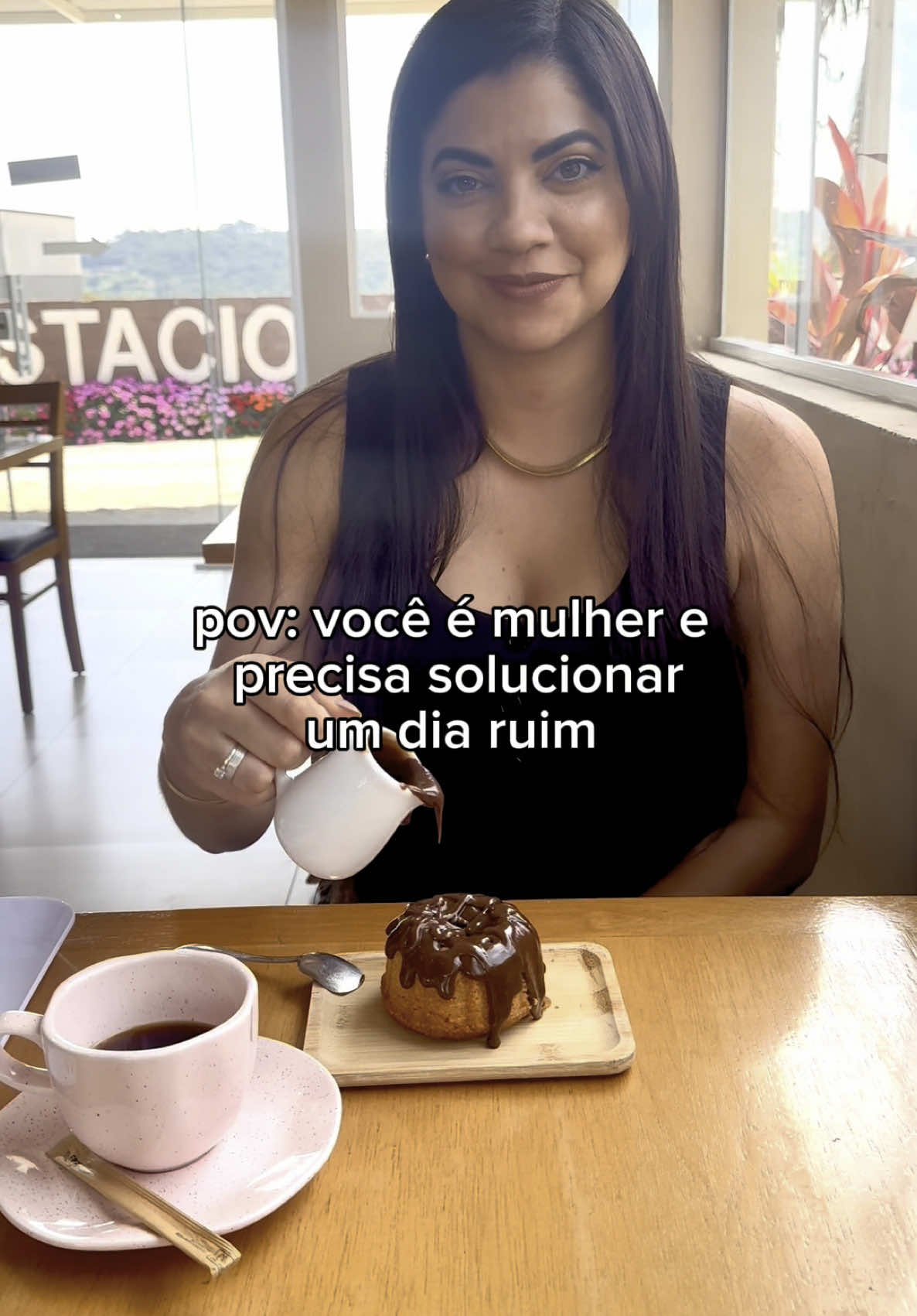 Nada como um docinho, não é manas? 😅😅😅