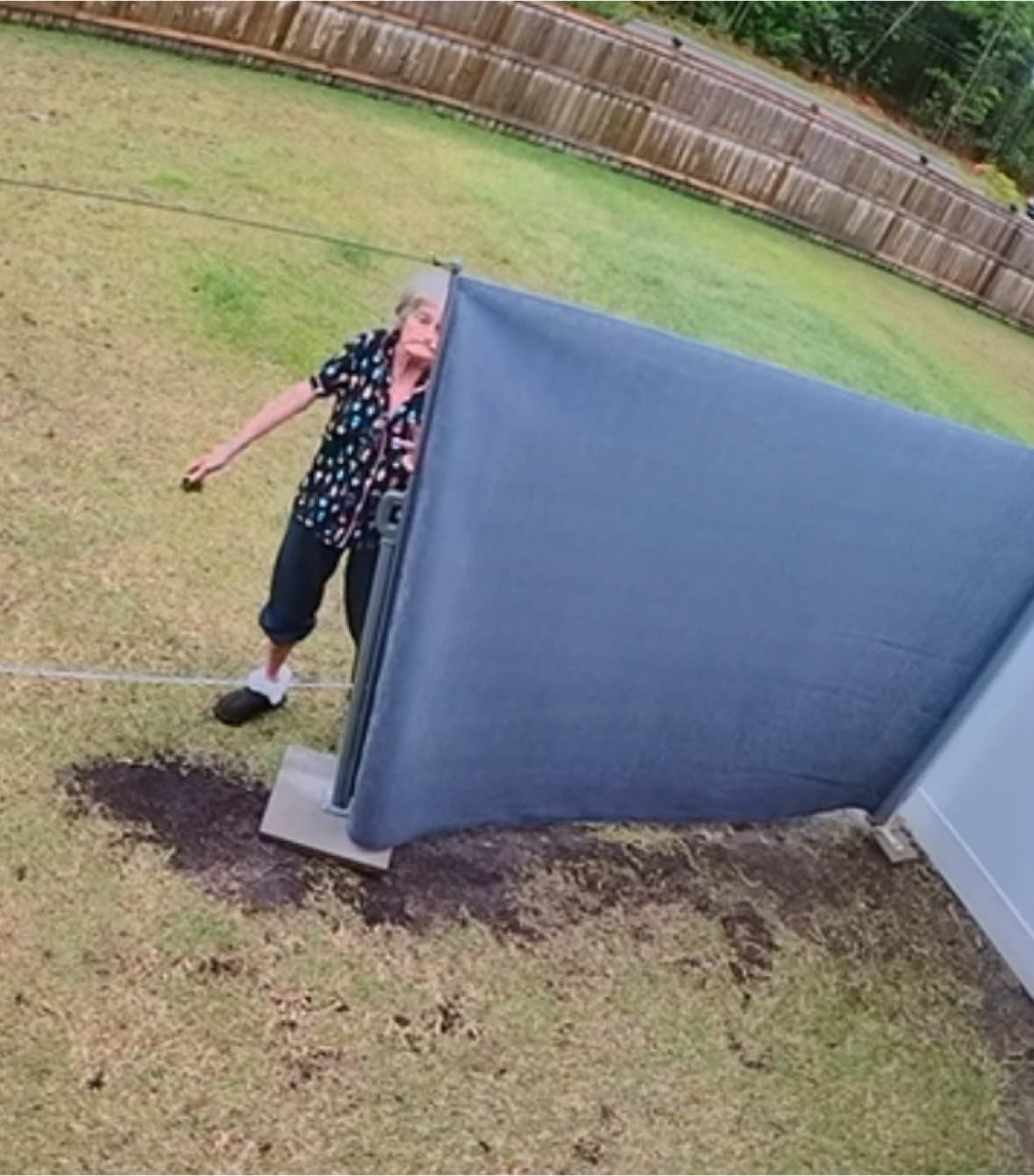 The bare handed BANDIT is on the loose!!!! #poopyhands #ursick #maryellentok #crazyneighbor 