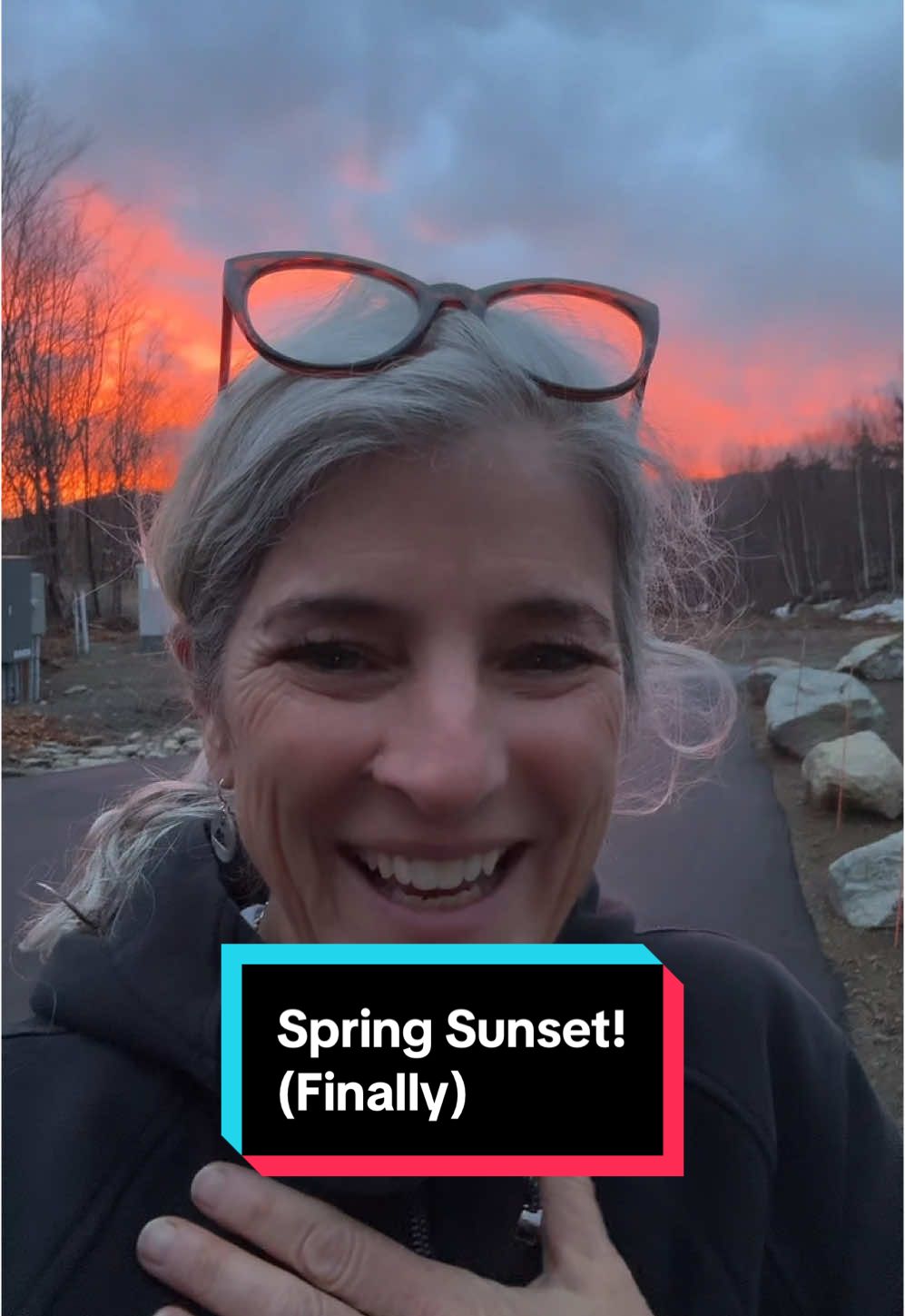 I’m back in Maine and spring is finally here! The birds are back!! Whooo! #spring #springtime #winter #mountains #sunset #birds #Maine #mountain 