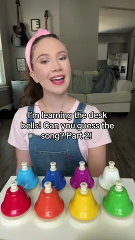 Learning how to play the deskbells for Miss Rachel themed parties, but also for Music Therapy! Can anybody guess what song I am playing?  #deskbells #missrachel 