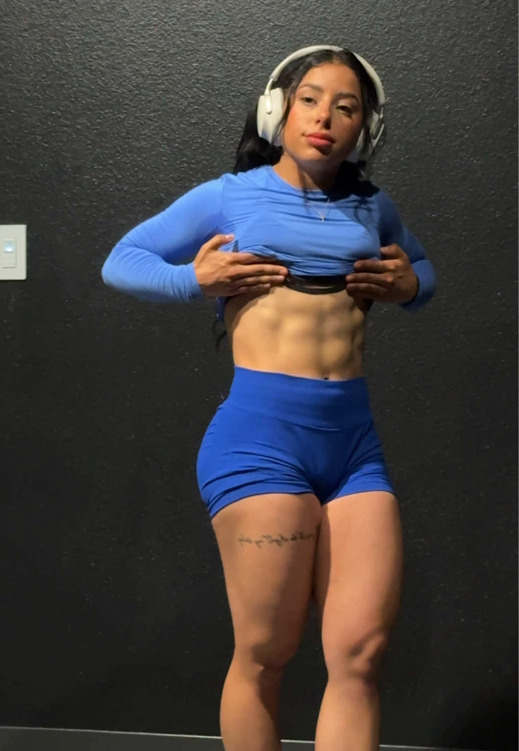leg + core days paying off (yay)💙