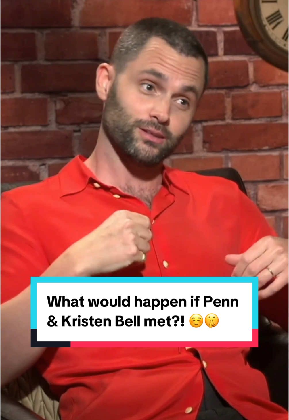 Penn Badgley and Kristen Bell have still never met, but what would happen if they did?! That’s a secret he’ll 𝒏𝒆𝒗𝒆𝒓 tell! 😏🤫☺️ 𝑿𝑶𝑿𝑶…  #gossipgirl #pennbadgley #danhumphrey #kristenbell #younetflix @Penn Badgley 
