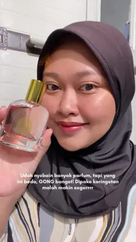 GONG banget! Cobain deh parfum ini, wanginya feminine segerrrr 😍 @Narsis Official #narsisparfume #narsisselene #parfume #fragrance #parfum 