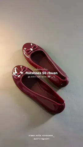 yeyy nemu sepatu cantik murah yang alasnya ga keras pluss ga bikin kaki sakit pas dipakee😍✨ #flatshoescantikk #porto #fypシ゚ 