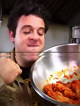 The Suicide Six Wings Challenge - Man v Food #manvfood #foodchallenges #foodadventure #foodlovers #extremefood #musttryfoods #foodiechallenge