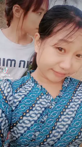 #မလှလဲကြည့်ကွာ😞🤟🧡 #မြင်ပါများပီးချစ်ကျွမ်းဝင်အောင်လို့🤒🖤 