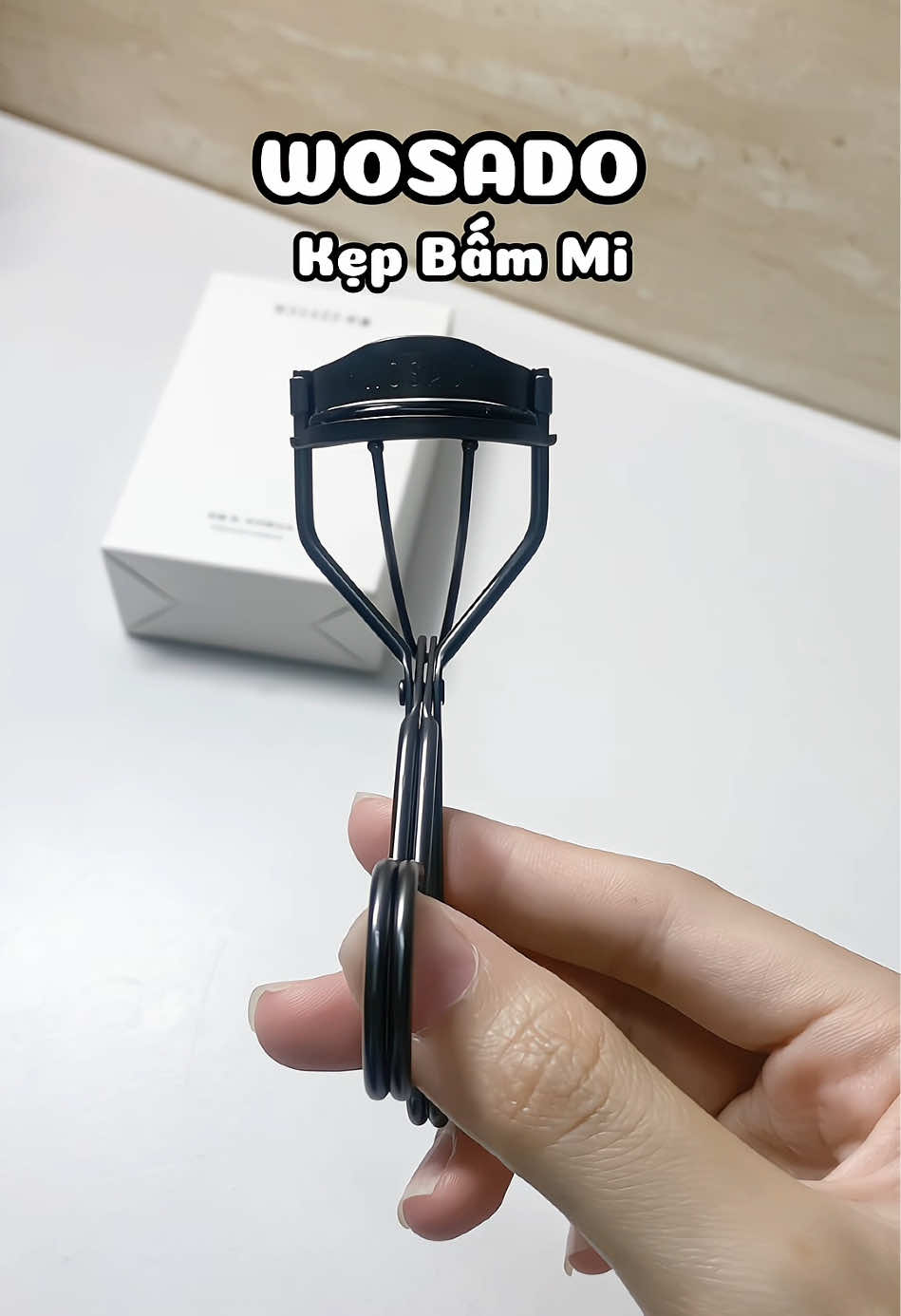 Mới bấm mi thôi mà đã cong cở này gòyyy #kepbammi #bammi #wosado #makeup #lulireview 