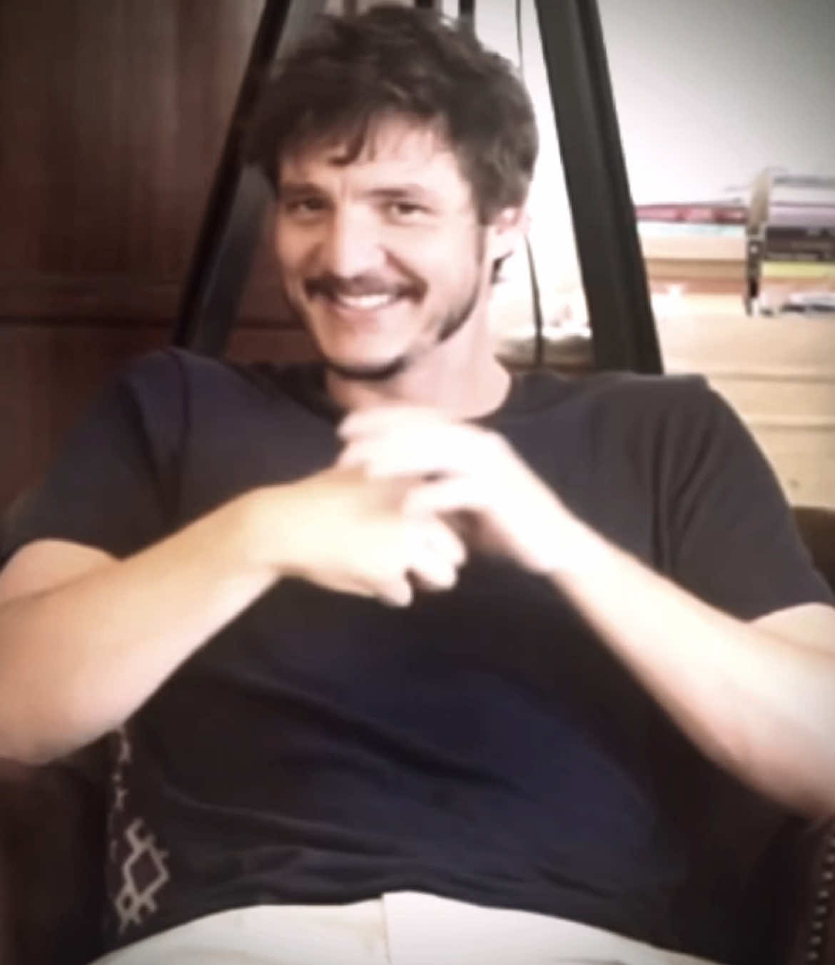 TYSM FOR 400 FOLLOWERS😫🫶#CapCut #pedropascal #pedropascaledit #fyp #josepedrobalmacedapascal #edit 
