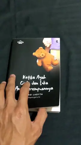 #ketikaayahcintadanlukaanakperempuannya #BookTok #rekomendasibuku #SelfImprovement #selflove #ruang_quotes 
