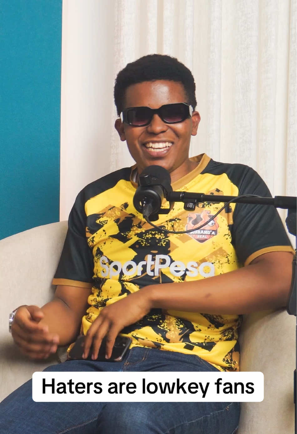 Wewe ni fala😂 #podcast #hatersgonnahate #haters #fan 