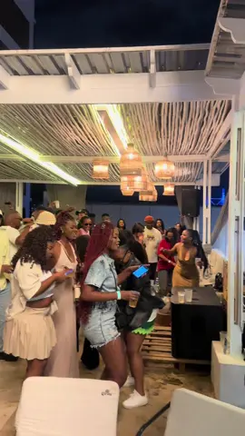 The Jozi pop-up was lit🔥  Ngempela!! #rooftoprendezvous #southafrica #rooftop #johannesburg #HappyEaster #sunset #fyp #beachbar #jozi #SAMA28 