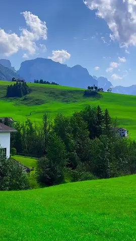 #creatorsearchinsights #Natural #beauty #Switzerland #Music #viralsong #viral_video #foryoupage❤️❤️ #HDvideo #foryou #fyp #growaccount #100kfollowers #100kviews✔️ #100k #catsoftiktok #oldisgold 