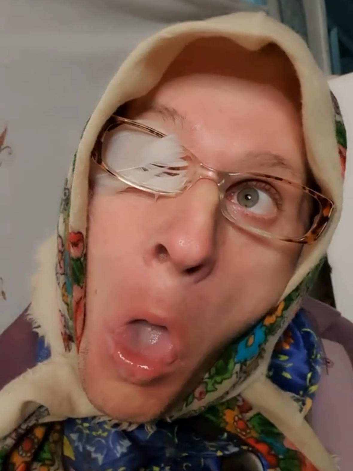 Баба Зіна 