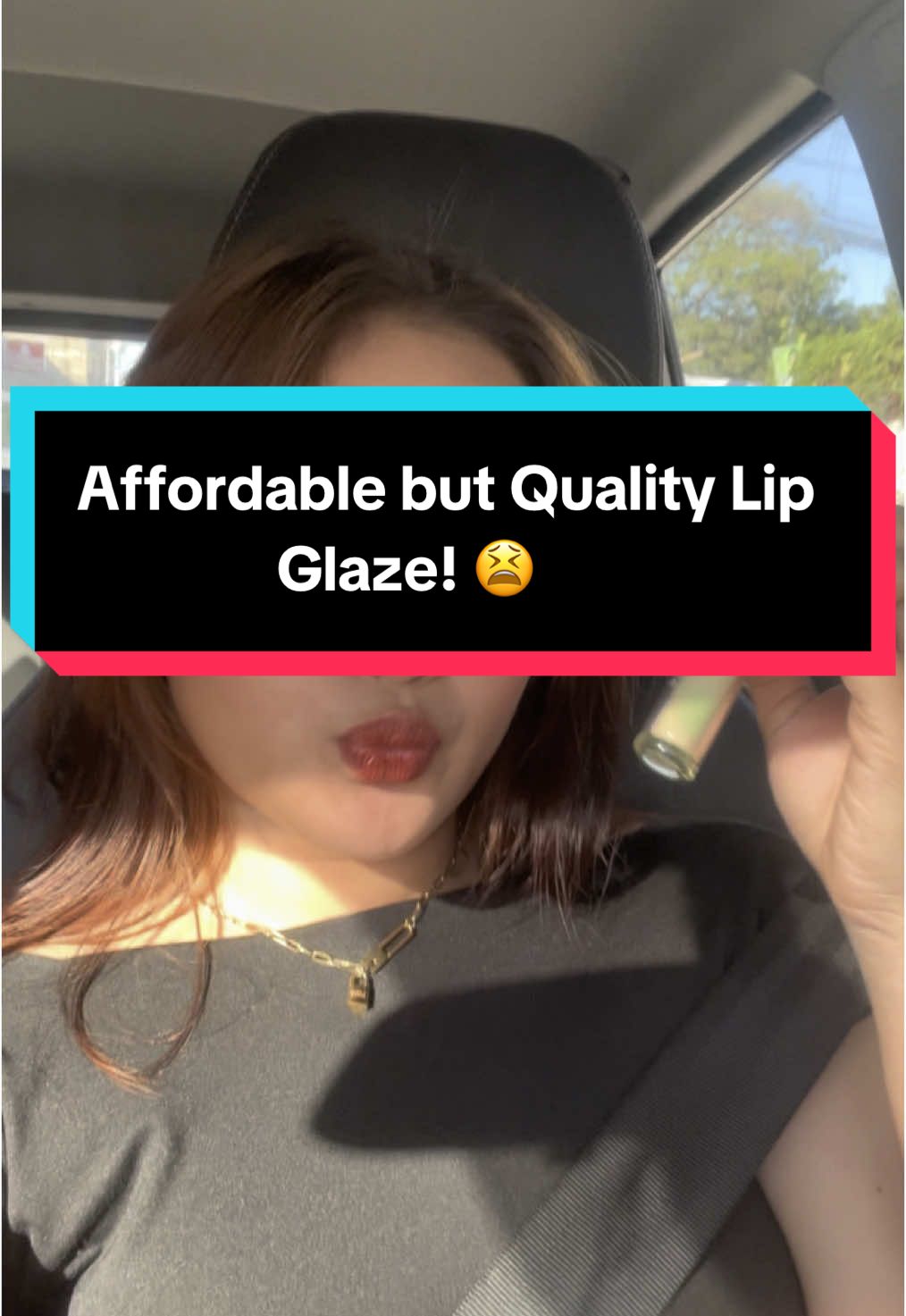 LAKAS MAKA MADAM OI GRABEEE! #lippies #oulesonglipgloss #BeautyTok #tiktok #viral #fyp #fyppppppppppppppppppppppp 