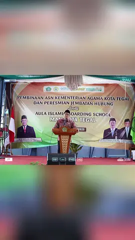 Alhamdulillah MAN Kota Tegal baru saja meresmikan jembatan hubung antara Sekolah dan Boarding yg diberi nama Jembatan TB (Ter Bagus, Ter Baik) dan peresmian Aula Islamic Boarding Schooll, mimin bangga sekali sekolah di MAN Kota Tegal dengan fasilitas yang semakin lengkap untuk menuju Madrasah Unggul, Maju, dan Mendunia 🔥🔥🔥 ------------------------------------------------------ MAN Kota Tegal Madrasah RAHMAT (Religius, Adaptif, Humanis, Mandiri, dan Teladan) ✨💫 -------------------------------------------------------------- #kemenag_ri #kanwiljateng #kemenagjateng #kemenagkotategal #pendiskemenag #pendidikanmadrasah #gtkmadrasah #mankotategal #SahabatMahkota #osismahkota #mahkotajuara #madrasahhebat #madrasahhebatbermartabat #kamimadrasah #madrasahhits #ayomadrasah #madrasah #info #infoterkini #infotegal #infobrebes #infopemalang #infopekalongan @kemenag_ri @kemenag.jateng @kemenagkotategal @pendiskemenag @pendidikanmadrasah @gtkmadrasah @osis_mahkota @scout_mahkota @rohismahkotategal @pmr_mantegal @paduansuara_mbc @mpk.mahkota @infotegal  -------------------------------------------------------------- 🌐 Website: www.mankotategal.sch.id 🛑 Instagram: @mankotategal 🔵 Facebook: Mankotategal ID 📺 YouTube: MAN Kota Tegal Official