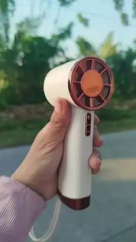 #minifan #minifanportable #portableminifan #fans #longbatterylife #tiktokmademebuyit #fyp 