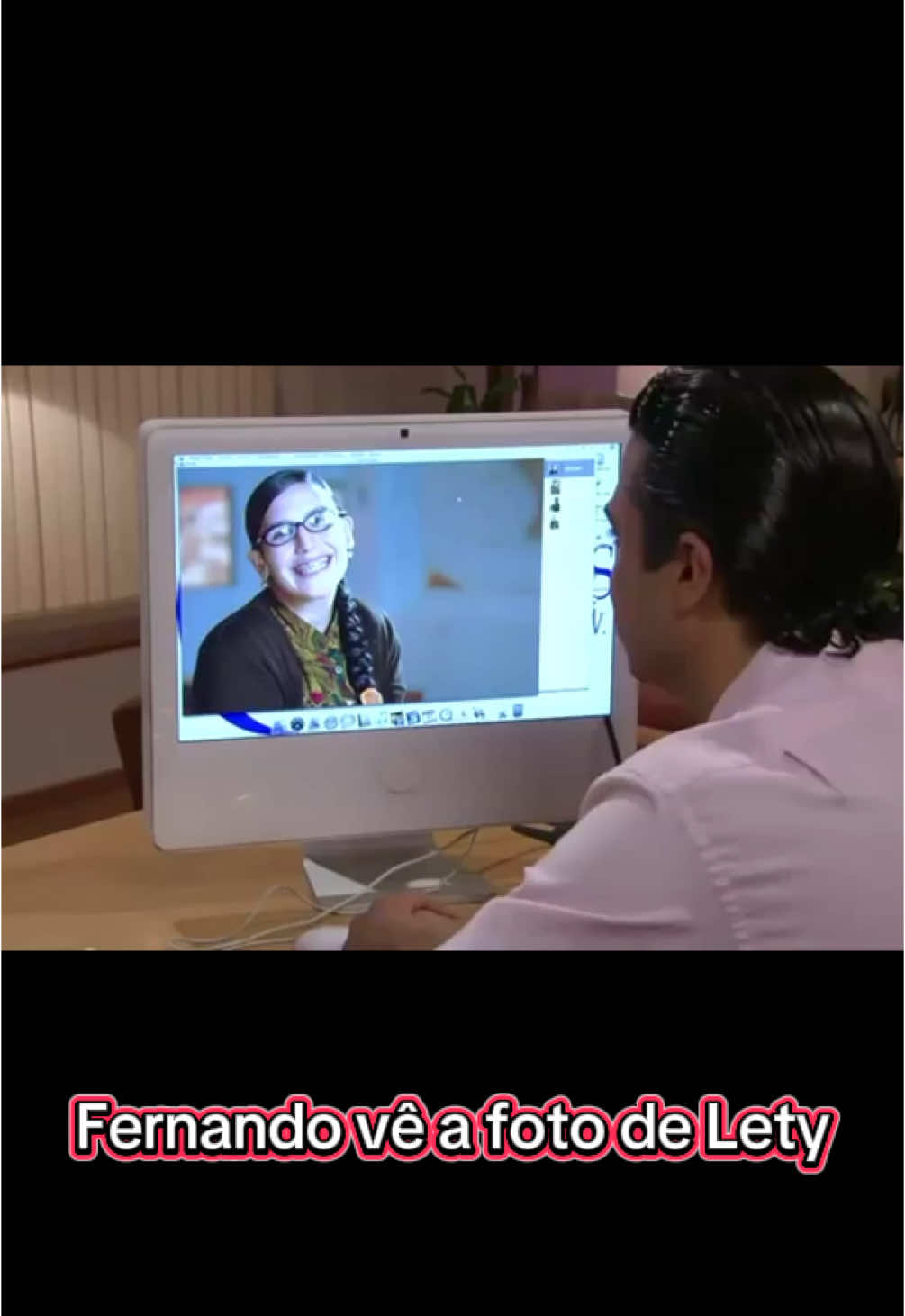 Fernando vê a foto de Lety e sente saudades. Alice descobre tudo sobre Lety. #lafeamasbella #afeiamaisbela #novelas #televisa #traicao #marciavillarroel #jaimecamil #telenovelasmexicanas #leticiapadillasolis @jaime @a-vale 
