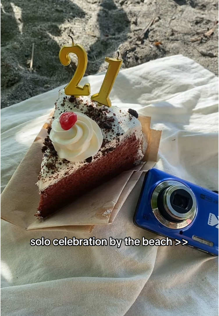 last day  as 21 y/o!!! #turning22 #fyp #21stbirthday #solo #celebration #birthdayboy #lastday 